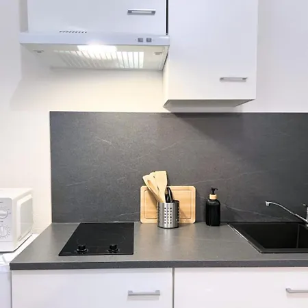 Apartment One'studio -